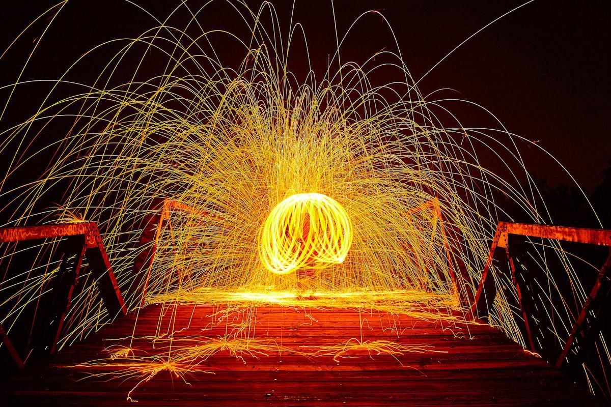 2017-light-painting-with-steel-wool-11
